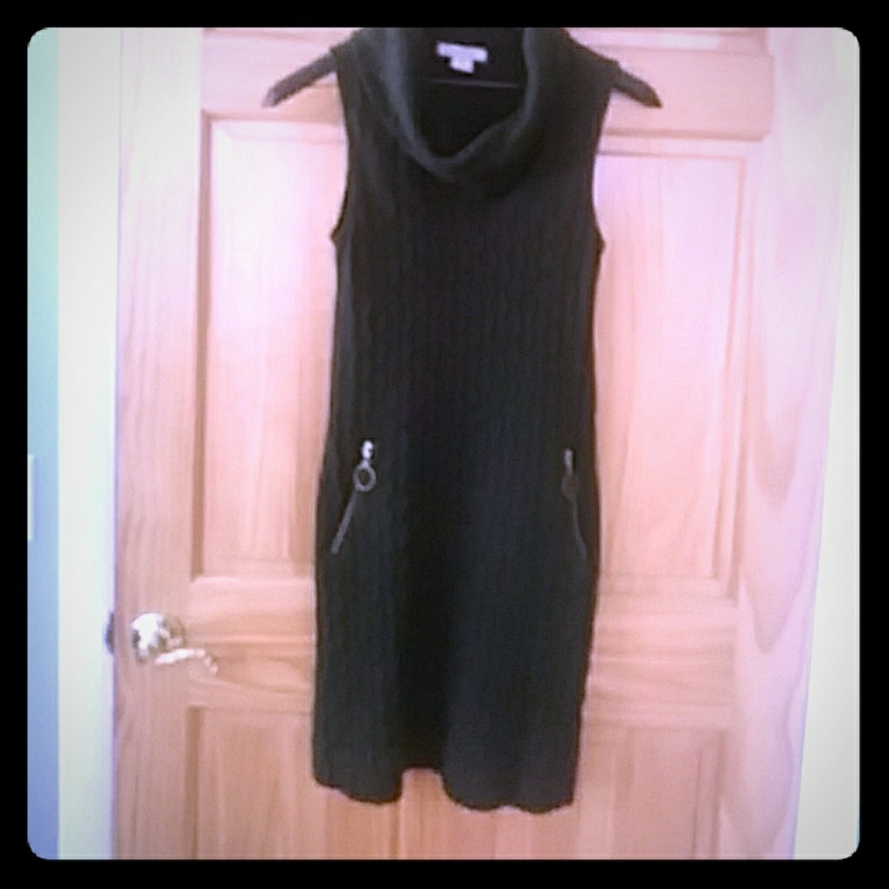 Short sleeve dress